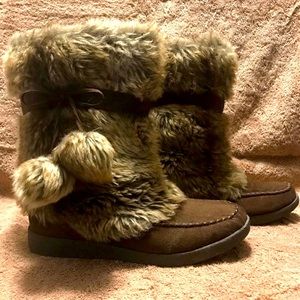 COPY - American Eagle Suede & Fur Boots 9